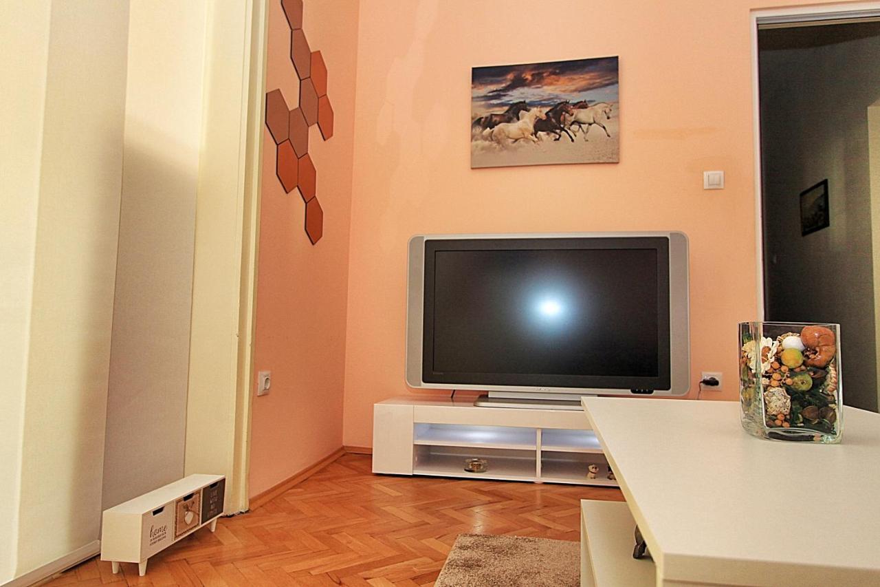 Colorful Apartment Sofia Esterno foto