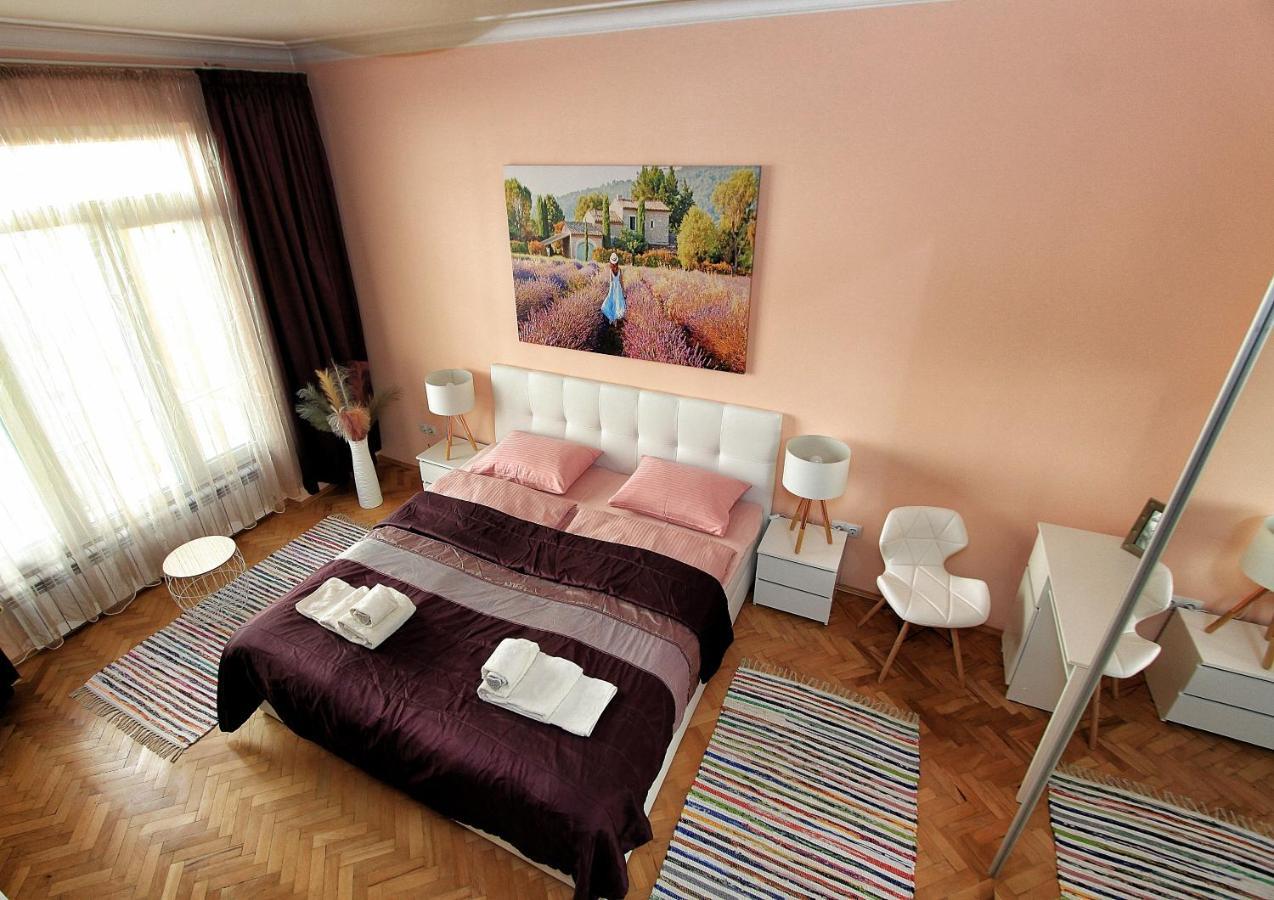 Colorful Apartment Sofia Esterno foto