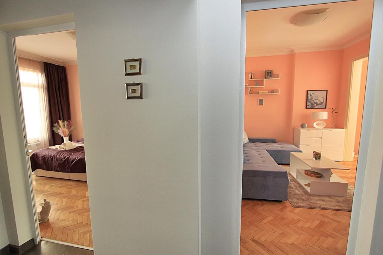 Colorful Apartment Sofia Esterno foto